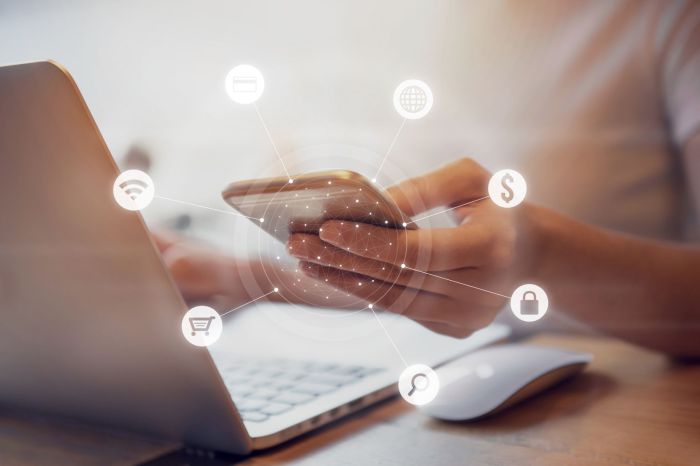 8 Expert Tips to Grow Your SaaS Business