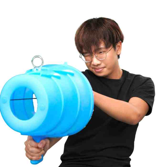 4 Easy Science Experiments to Grow Your Child's Love for STEM